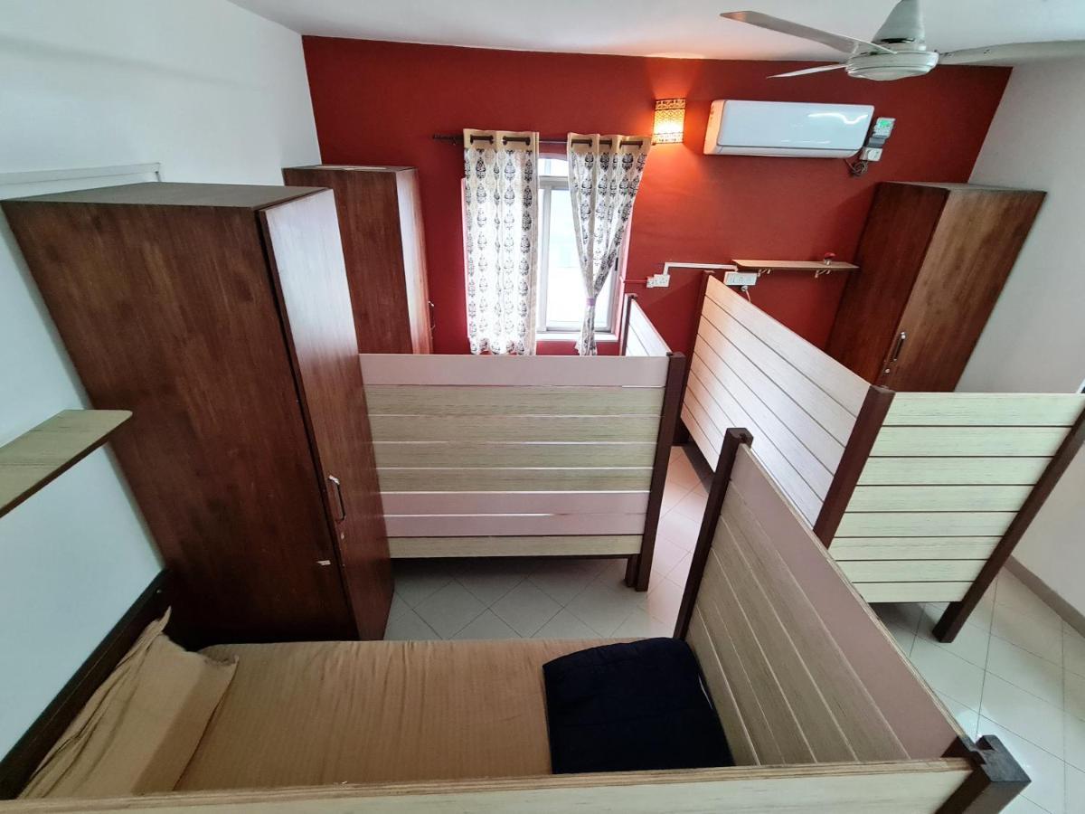Hostel Lifespace- Twin Bungalow With Pods, Bunks, Private Rooms, Cowork & Cafe Pune Zewnętrze zdjęcie