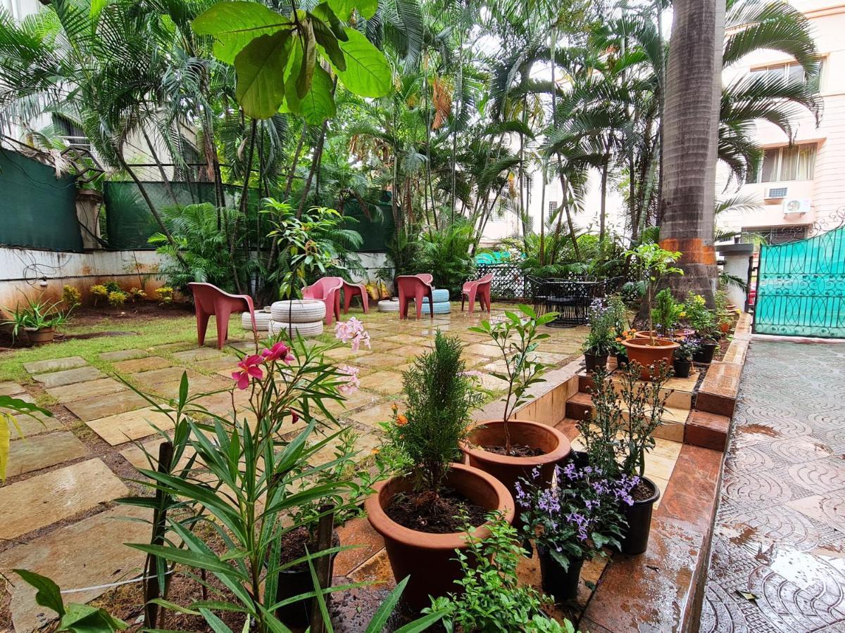 Hostel Lifespace- Twin Bungalow With Pods, Bunks, Private Rooms, Cowork & Cafe Pune Zewnętrze zdjęcie